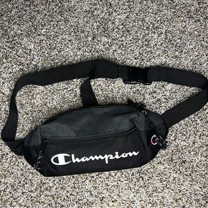 Champion belt bag